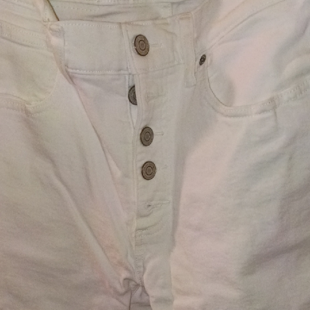 Lucky Brand High-Rise White Button-Fly Jeans - Picture 4 of 8